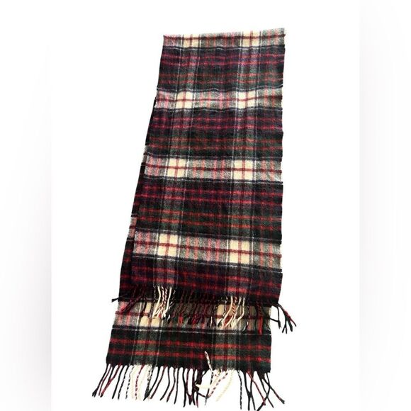 BURBERRY’S Vintage Cashmere Fridge Scarf - Picture 5 of 8